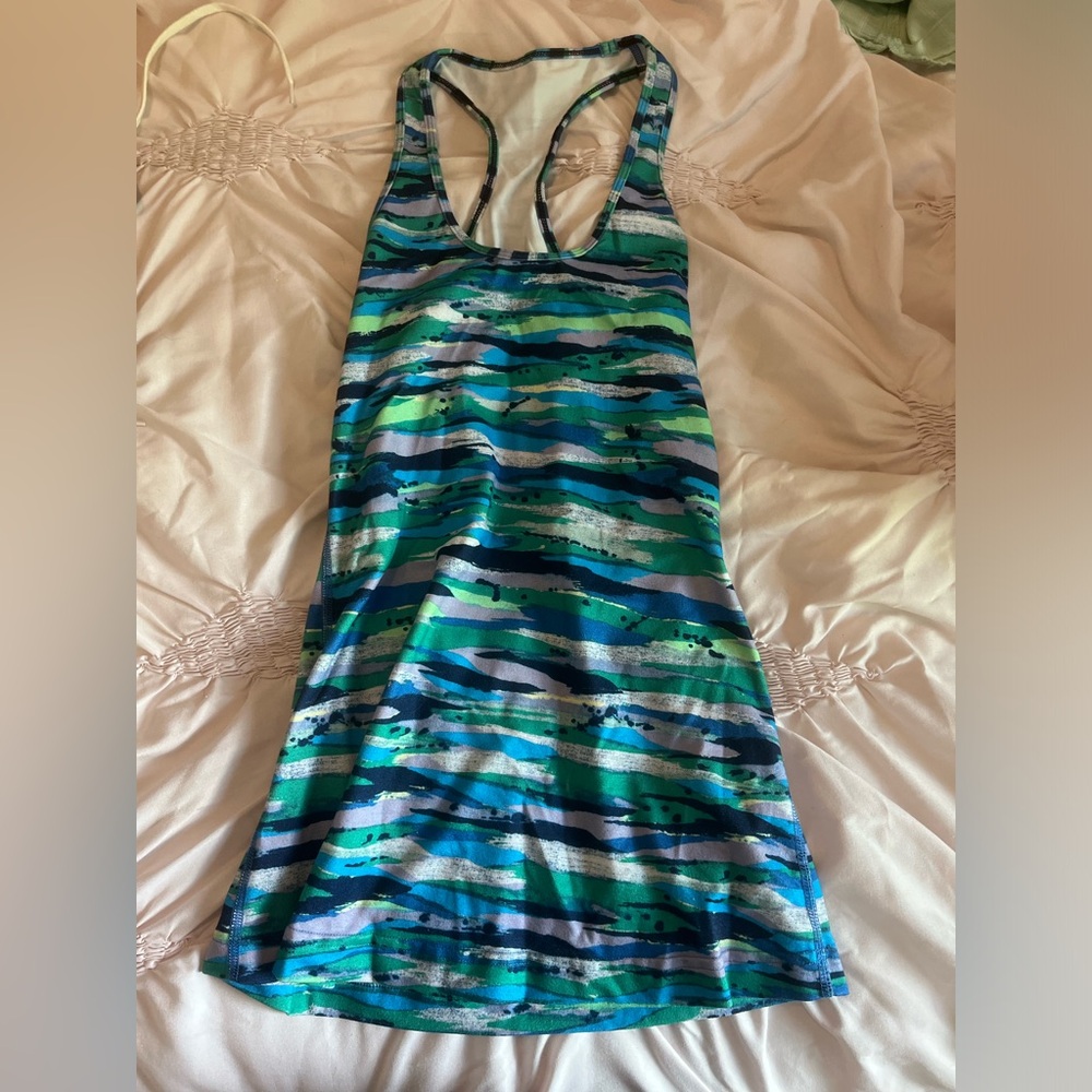 Lululemon tank top